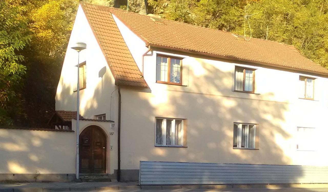 Penzion Marjanka Hluboká nad Vltavou Buitenkant foto